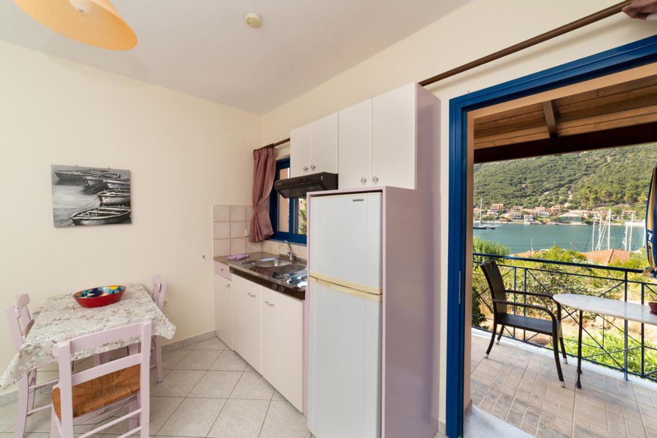 Natassa Apartments Айя-Евфимия Экстерьер фото