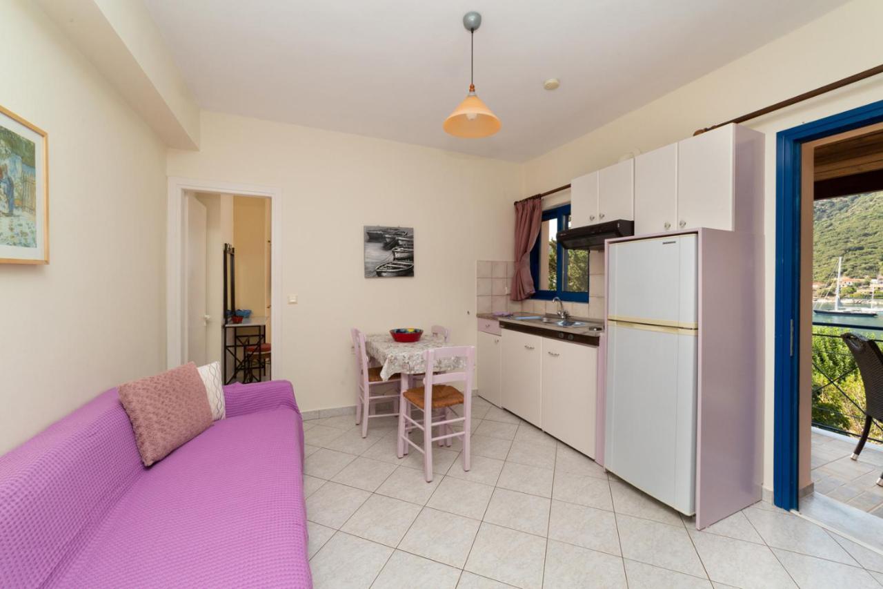 Natassa Apartments Айя-Евфимия Экстерьер фото
