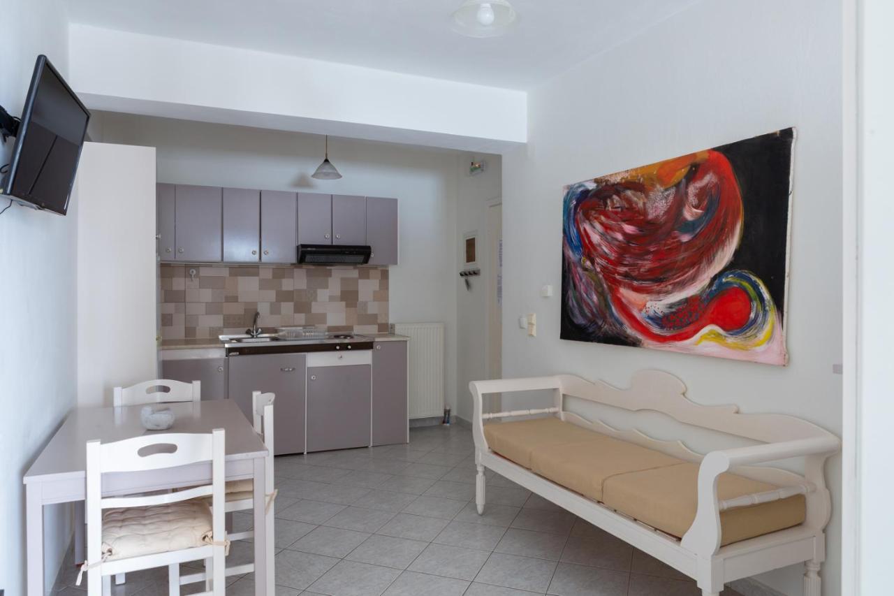 Natassa Apartments Айя-Евфимия Экстерьер фото