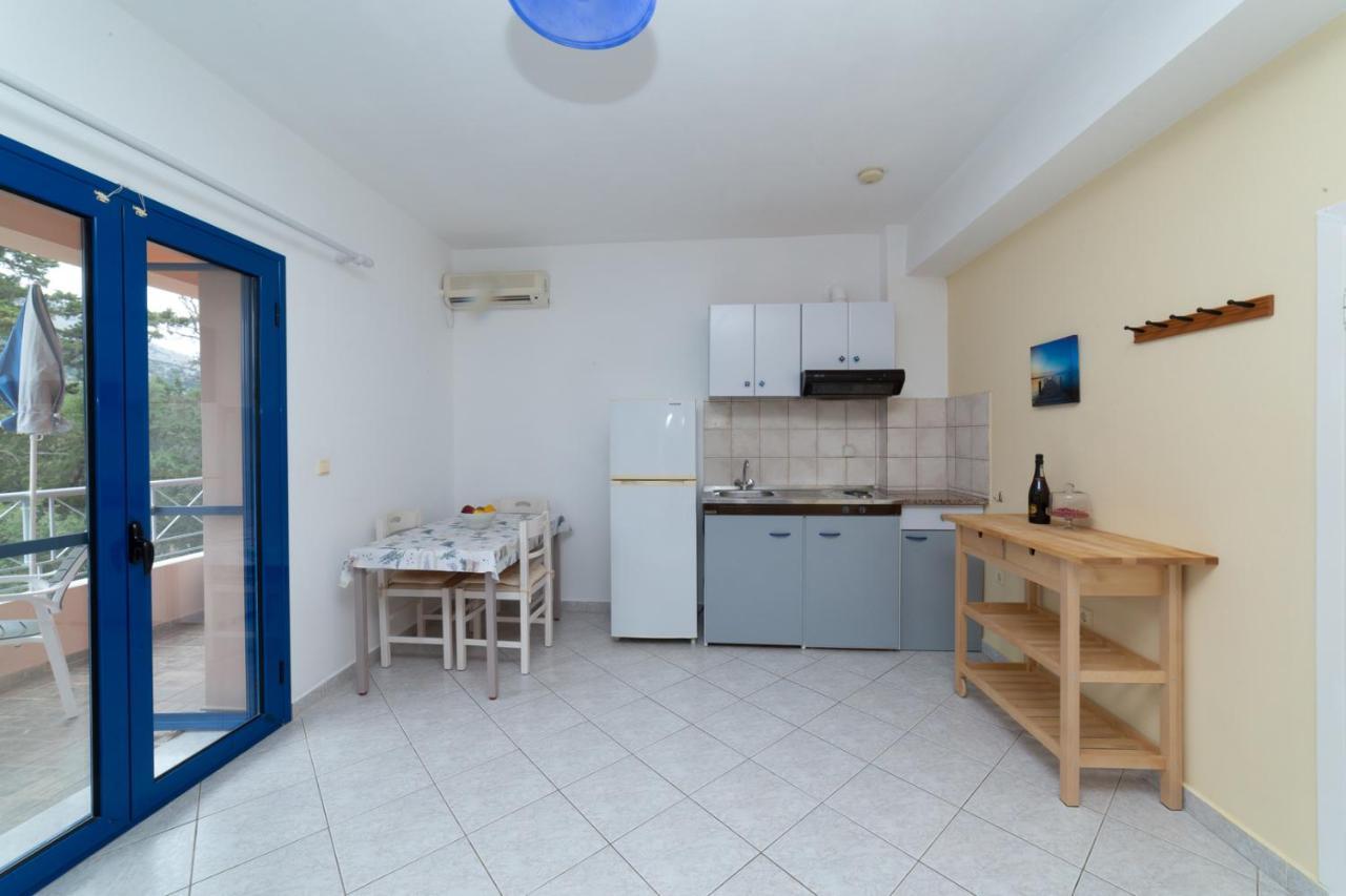 Natassa Apartments Айя-Евфимия Экстерьер фото